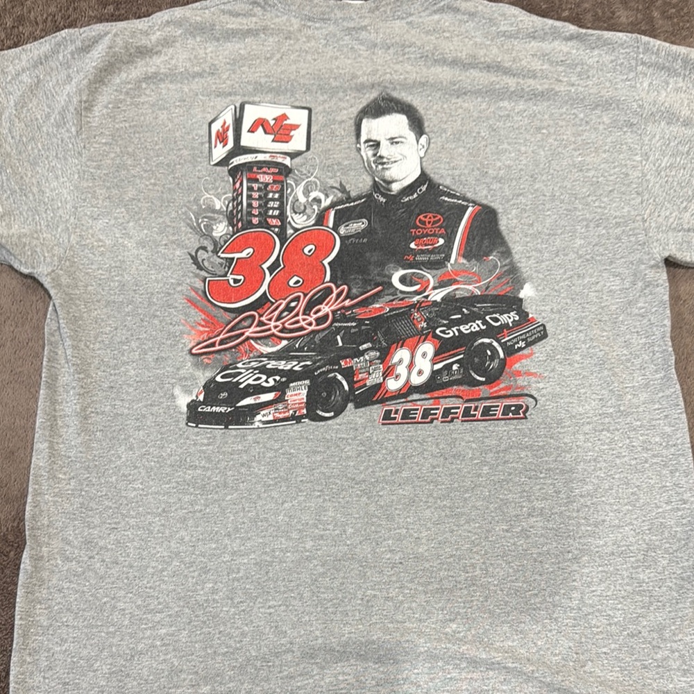 Hanes Gray and Red Short Sleeve Tees Casual Style